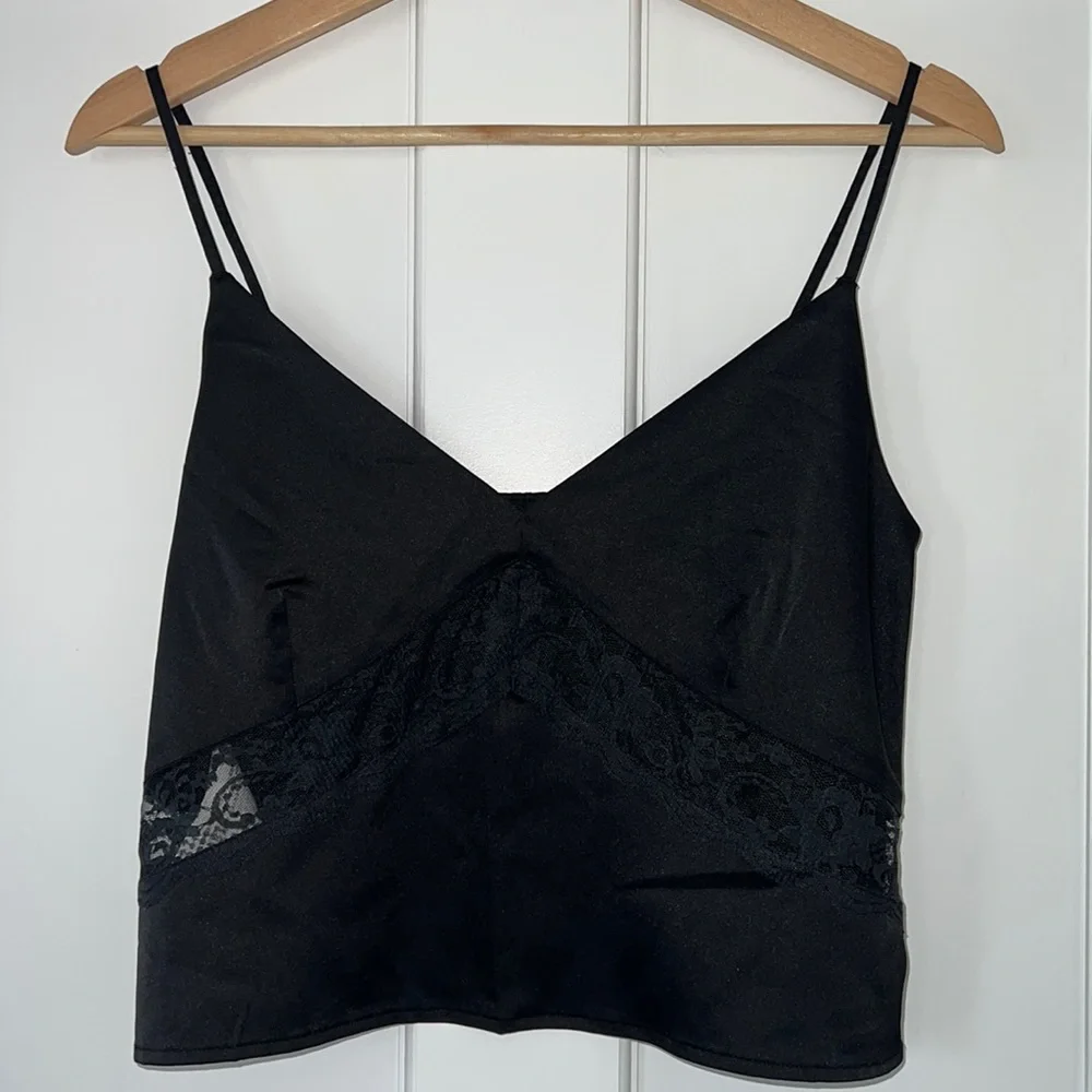 Abercrombie Silk Cami - Picture 1 of 9